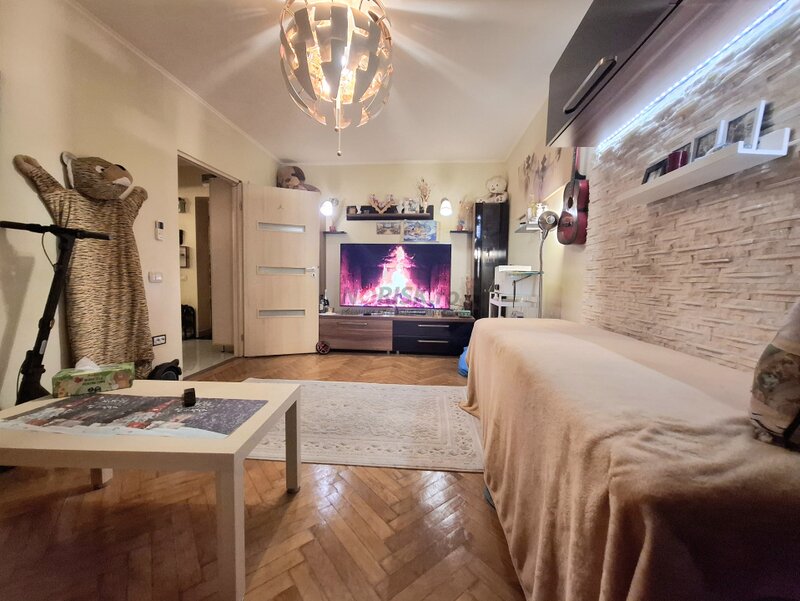 Campia Libertatii 3 Camere  Decomandat  67mp  Etaj 1  Parc IOR