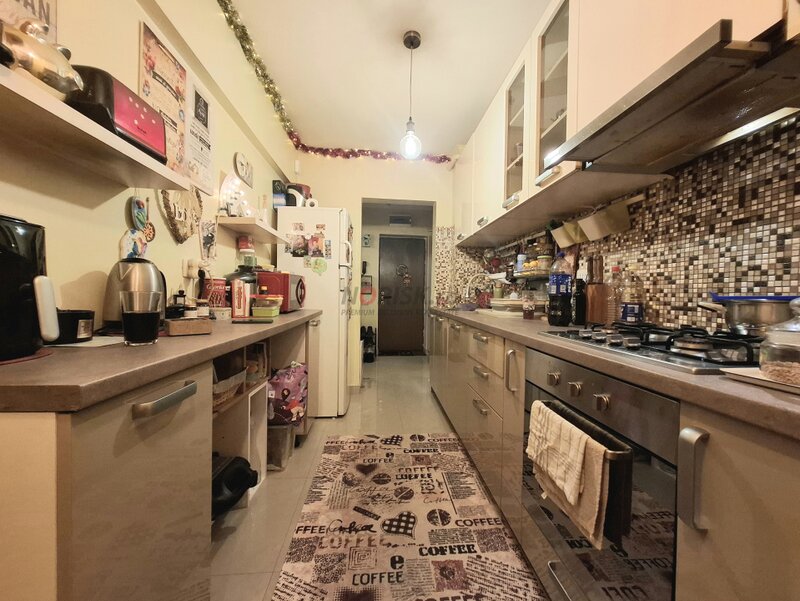 Campia Libertatii 3 Camere  Decomandat  67mp  Etaj 1  Parc IOR